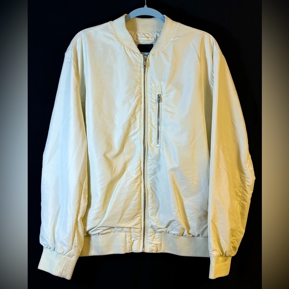 H&M White XL Bomber Jacket Zip
